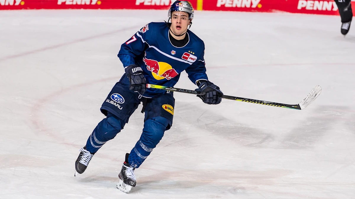 John Jason Peterka (EHC Red Bull Muenchen, #77) machte bei seinem Tor zum 1:0 den 2.000 DEL Treffer für die Muenchner.
EHC Red Bull Muenchen gegen Iserlohn Roosters, Eishockey, DEL, 41. Spieltag, Saison 2020/2021, 16.04.2021
Foto: EIBNER/Heike Feiner