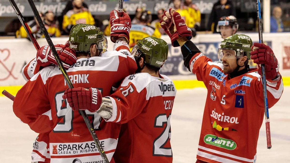 Originaltitel: Wer hätte damit gerechnet? Der HC Bozen steht im Finale der EBEL. (Foto: dpa/picture alliance/APA/picturedesk.com)