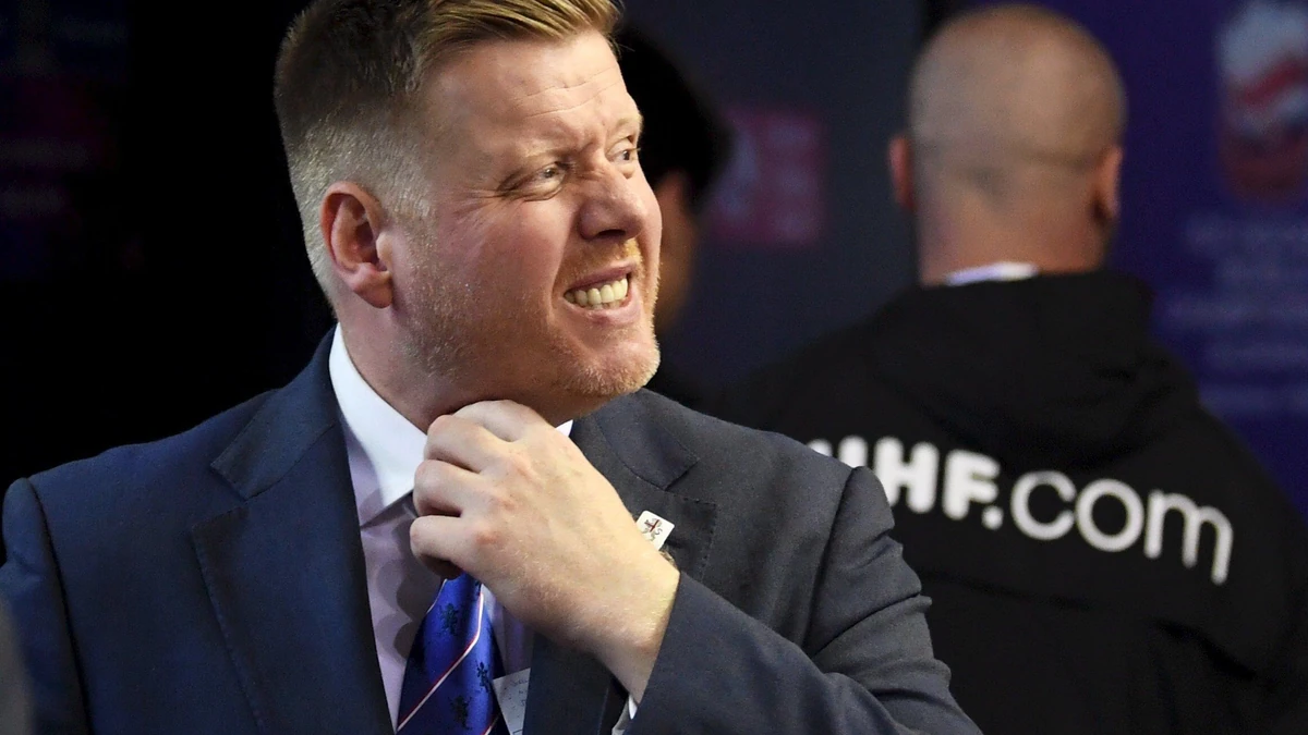 17.05.2019, Slowakei, Kosice: Head coach of GBR, Peter Russell before the 2019 IIHF Ice Hockey World Championships match Finland vs Great Britain in Kosice, Slovakia on Friday, 17th May, 2019. LEHTIKUVA / JUSSI NUKARI - FINLAND OUT. NO THIRD PARTY SALES. Foto: Jussi Nukari/Lehtikuva/dpa |