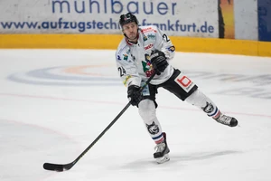 Nick Pageau (EHC Freiburg, 24). | Verwendung weltweit