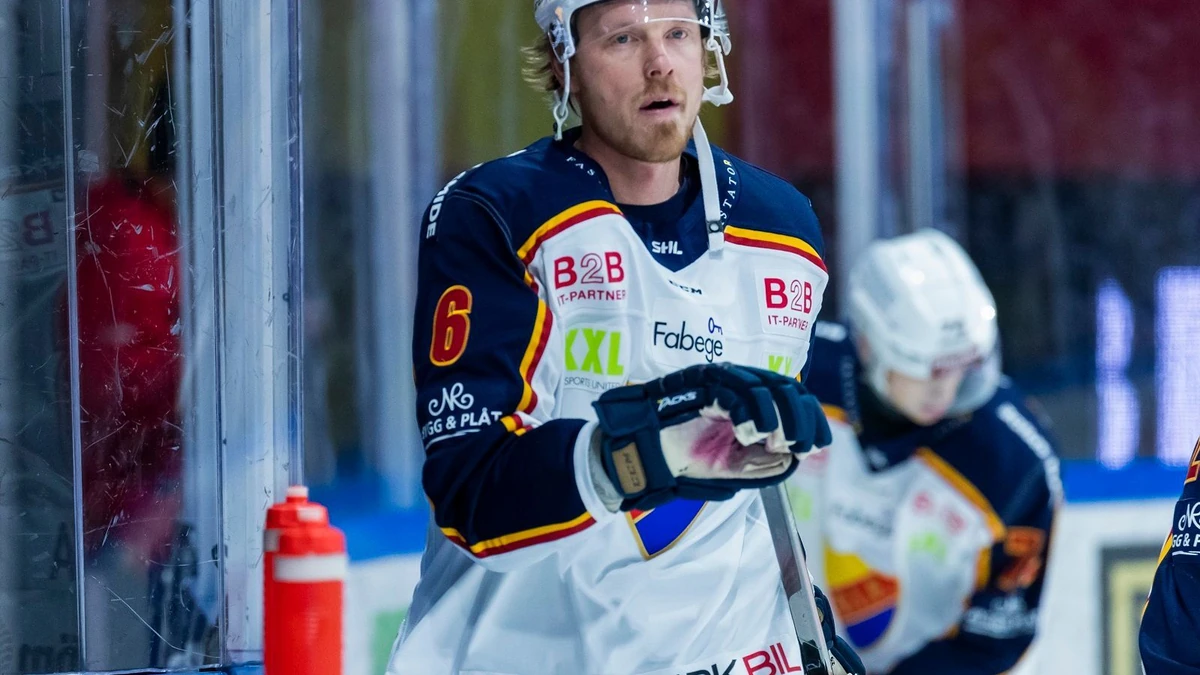 LULE? 20210220 Djurg?rdens Ryan Stoa inf?r l?rdagens ishockeymatch i SHL mellan Lule? HF och Djurg?rdens IF i Coop Norrbotten Arena. Foto: P?r B?ckstr?m / TT / kod 11900