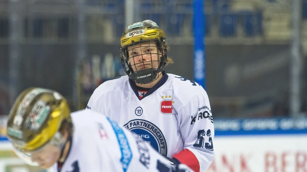 Haakon Haenelt - EBB, 31.03.2021, Eishockey - Eisbaeren Berlin vs Straubing Tigers, Foto: Uwe KOCH/Eibner-Pressefoto