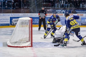 EHC Waldkraiburg im Testspiel gegen den TSV Trostberg