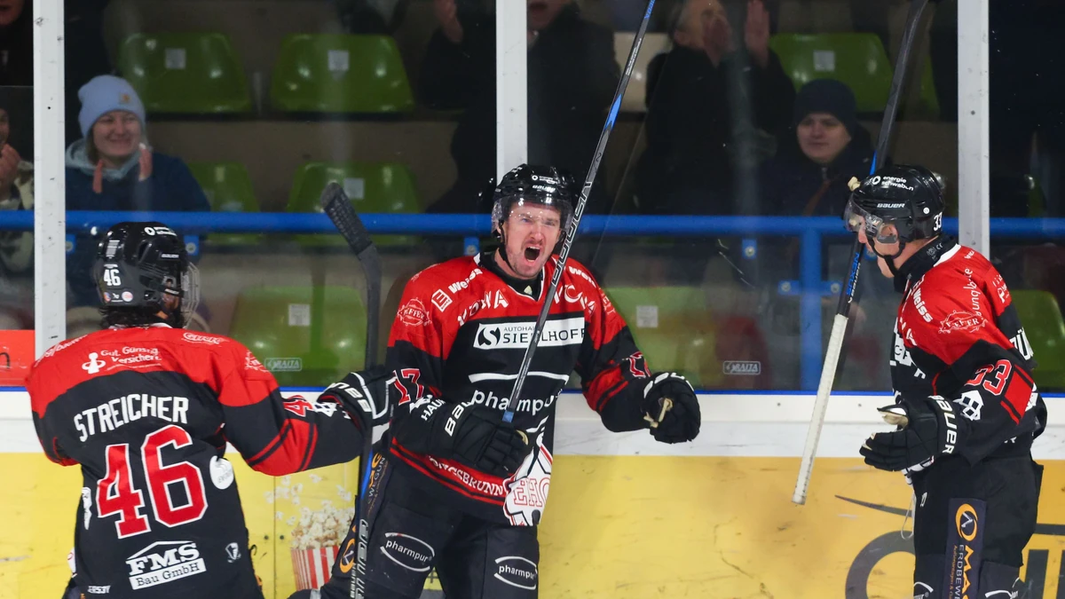 Clay Ellerbrock beim Jubel nach seinem Ausgleich zum 4:4