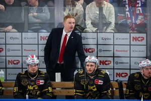 Mitch O'Keefe bleibt Trainer der Nürnberg Ice Tigers.