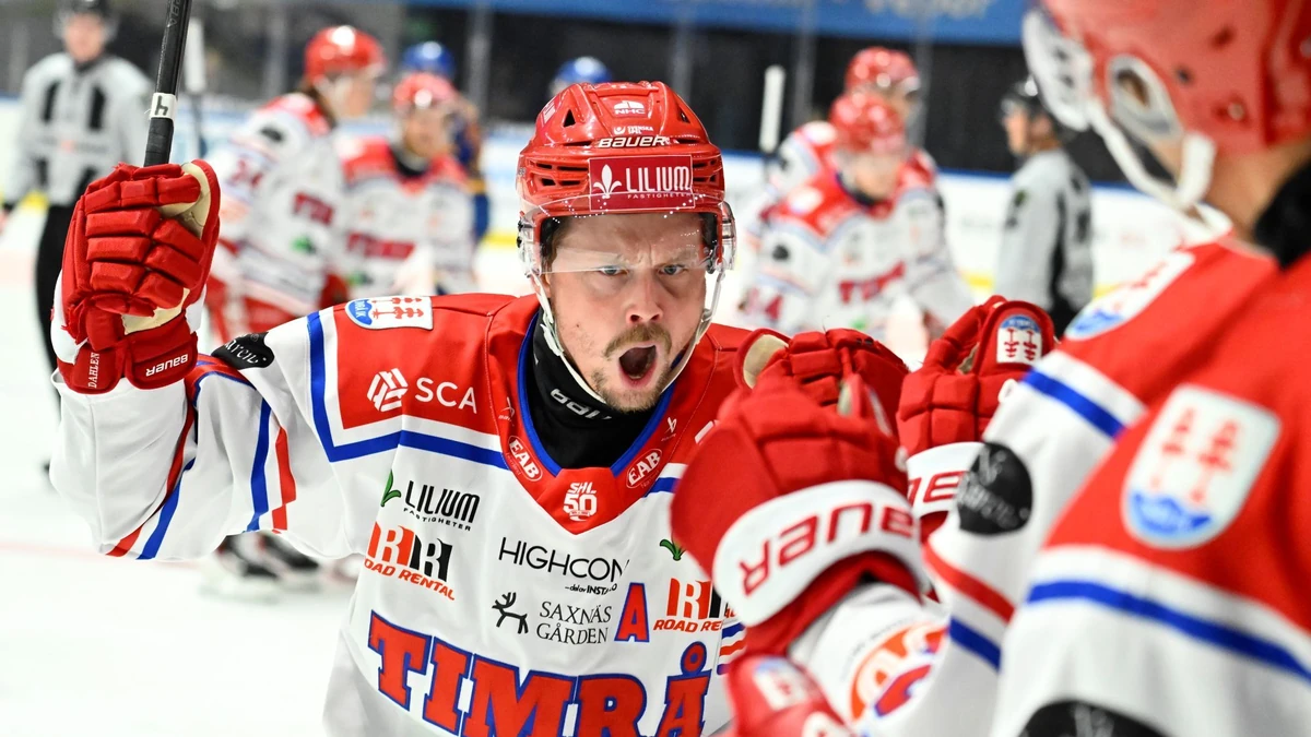 Jonathan Dahlén bejubelt einen Treffer für Timrå IK.