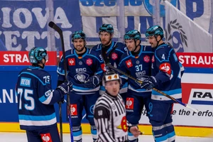 Der ERC Ingolstadt hat das Hinspiel gegen Salzburg deutlich gewonnen.