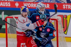 Der ERC Ingolstadt hat das CHL-Duell mit Salzburg für sich entschieden.