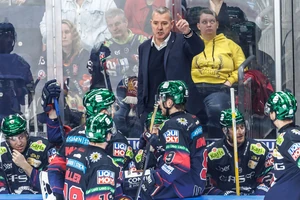 Serge Aubin verabschiedet sich von den Eisbären Berlin.