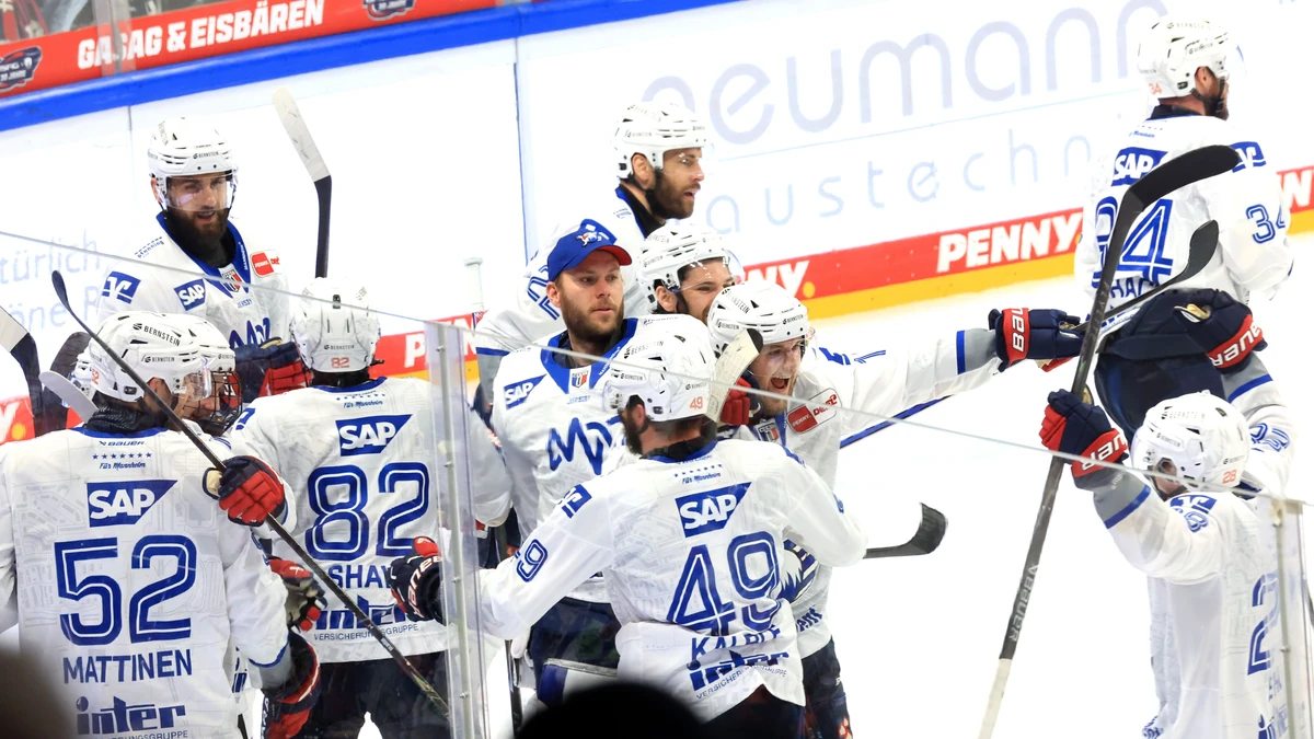Am Ende jubelten die Adler Mannheim. Vorher sahen die Eisbären Berlin wie der sichere Sieger aus.