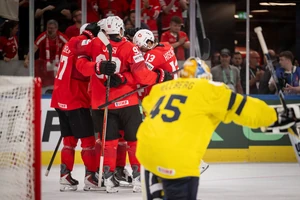 Die Schweiz steht nach dem Sieg gegen Schweden im Halbfinale der Eishockey-WM.