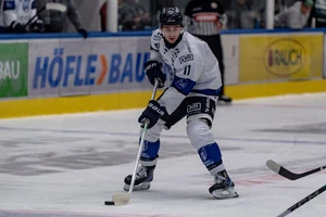 Christopher Grando traf viermal beim 7:0-Sieg der Lindau Islanders gegen den SC Riessersee.