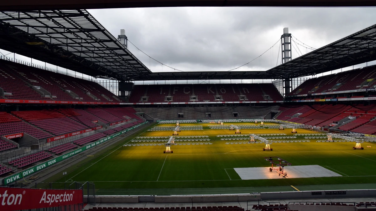 Das RheinEnergie-Stadion in Köln.