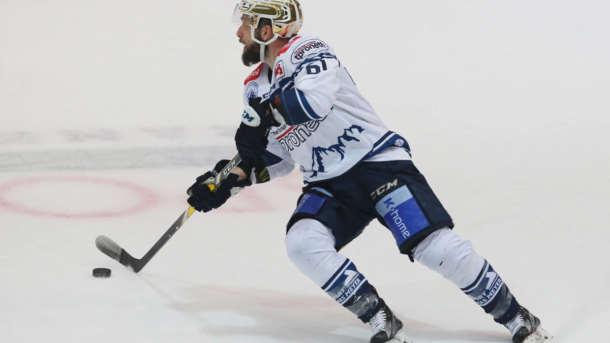 Richie Mueller wurde mit den Eisbären Berlin drei Mal DEL-Meister.