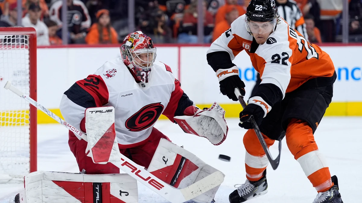 Frederick Andersen war auch beim 4:1-Erfolg in Spiel 3 gegen die Philadelphia Flyers ein sicherer Rückhalt für die Carolina Hurricanes. 