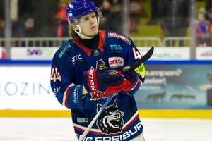 Louis Majher (hier noch im Trikot des EHC Freiburg) wechselt zu den EV Lindau Islanders. 