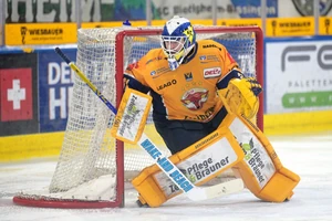 Anthony Morrone im Tor der Lausitzer Füchse. 