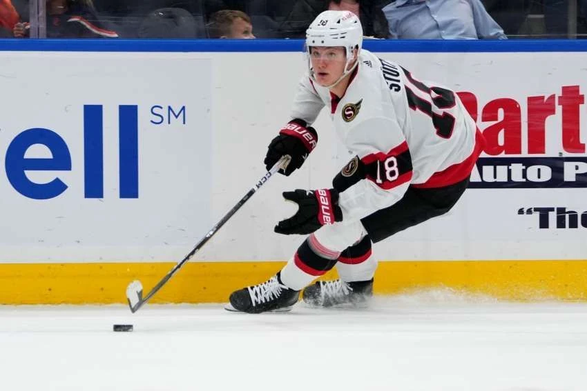 Tim Stützle führte die Ottawa Senators mit seinem Overtime-Treffer zum Sieg über die Chicago Blackhawks.