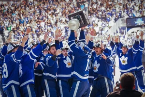 Die Toronto Marlies feiern den Gewinn des Calder Cup.
