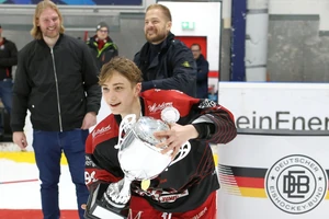 Die U17-Mannschaft des Kölner EC wurde in der zurückliegenden Saison Deutscher Eishockey-Meister.