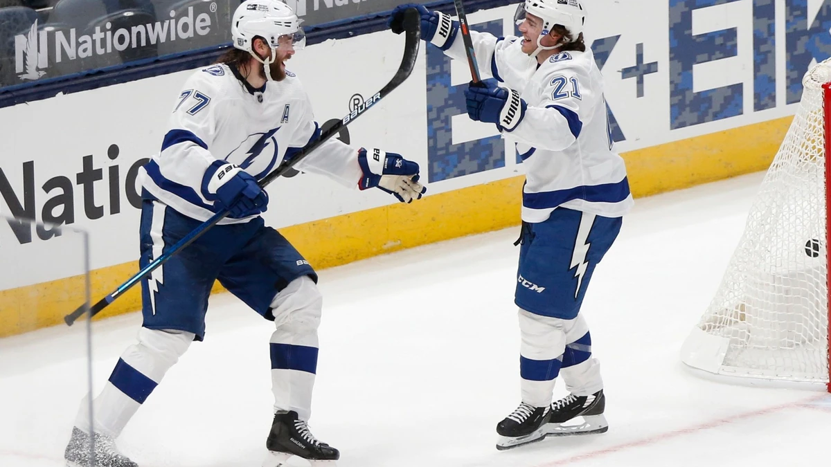 Brayden Point machte seinem Overtime-Treffer den blitzsauberen Saisonstart des amtierenden Meisters perfekt.