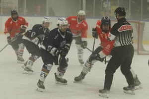 Pforzheim Bisons gewinnen im Nebel gegen Eppelheim