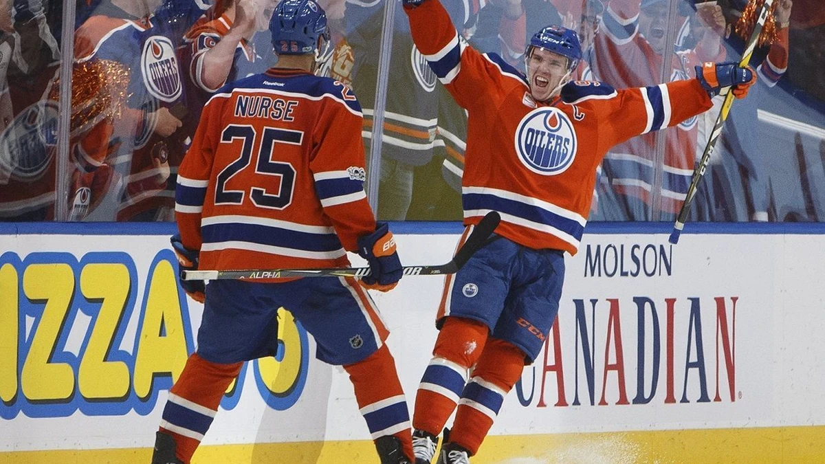 Connor McDavid leistete bei seinem Comeback drei Torvorlagen.