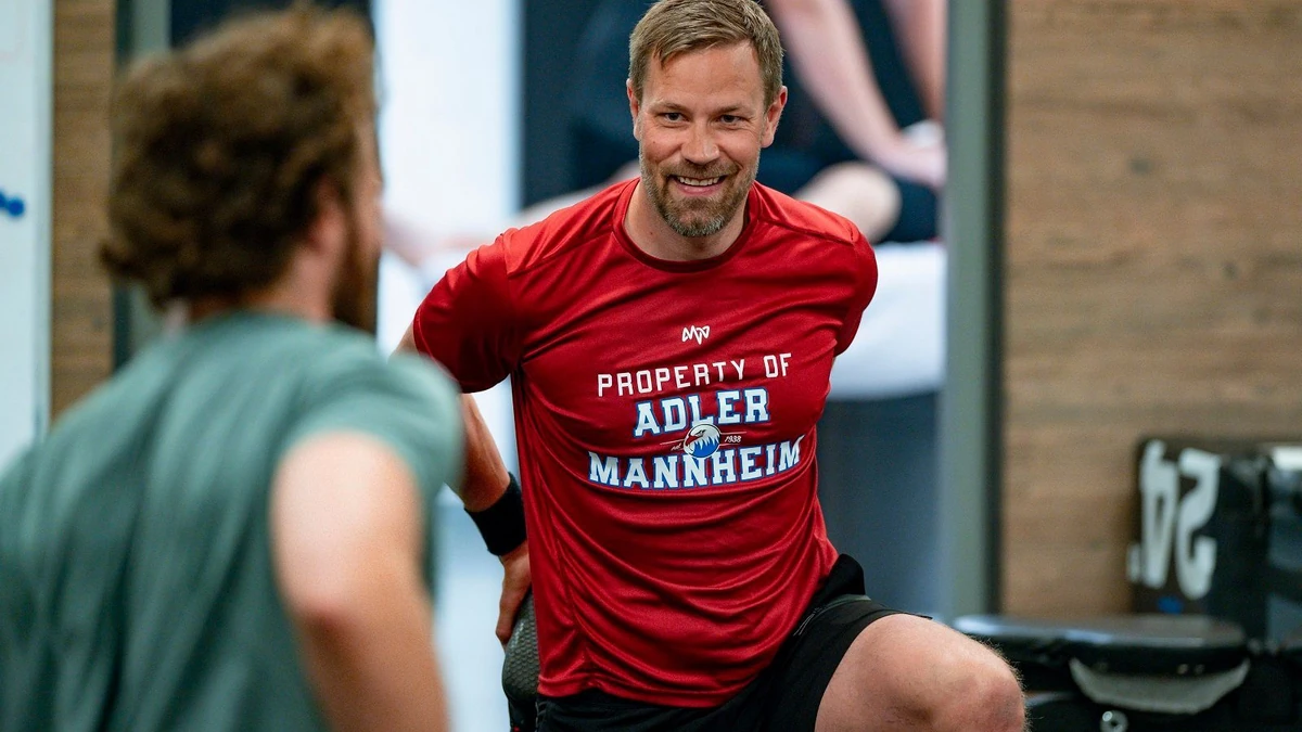Petter Pettesson Adler Conditioning Coach ,
Adler Mannheim Sommertraining,
DEL Eishockey Adler Mannheim 21/22,
© Copyright: AS Sportfoto / Soerli Binder,
www. as-sportfoto.de,
MSP_3006_Adler_