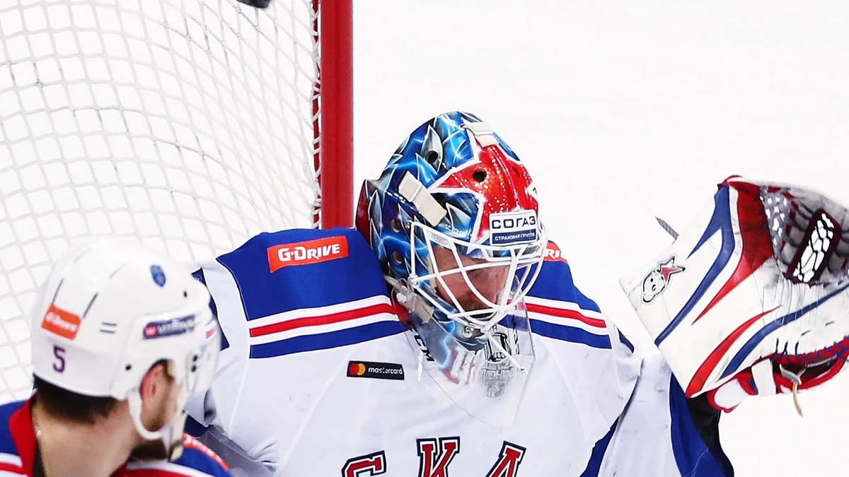SKA-Schlussmann Magnus Hellberg musste in Spiel 1 des Halbfinals gegen ZSKA zweimal hinter sich greifen.